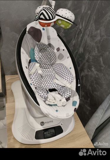 Электрокачели для новорожденных 4moms
