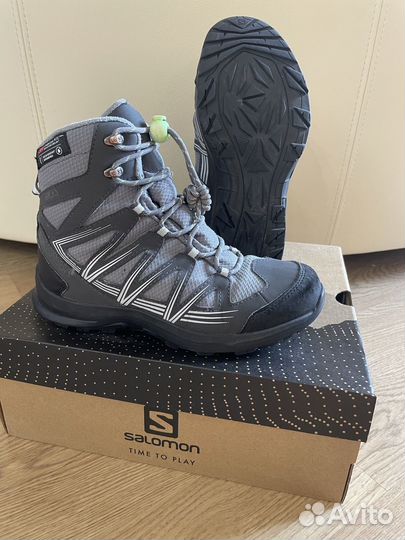 Трекинговые ботинки