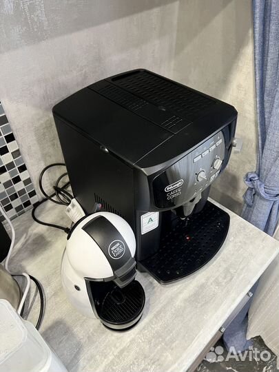Кофемашина delonghi