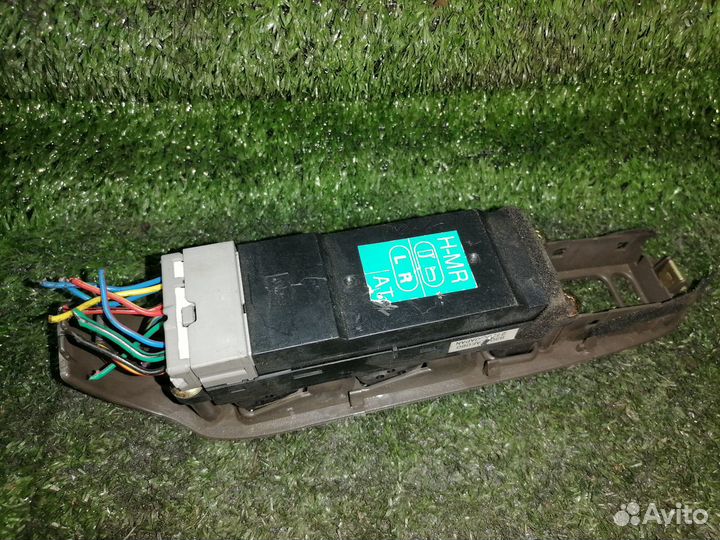 Блок управления стеклоподъемниками Subaru Legacy B