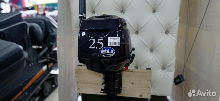 Лодочный мотор Tohatsu 2,5 Б/У