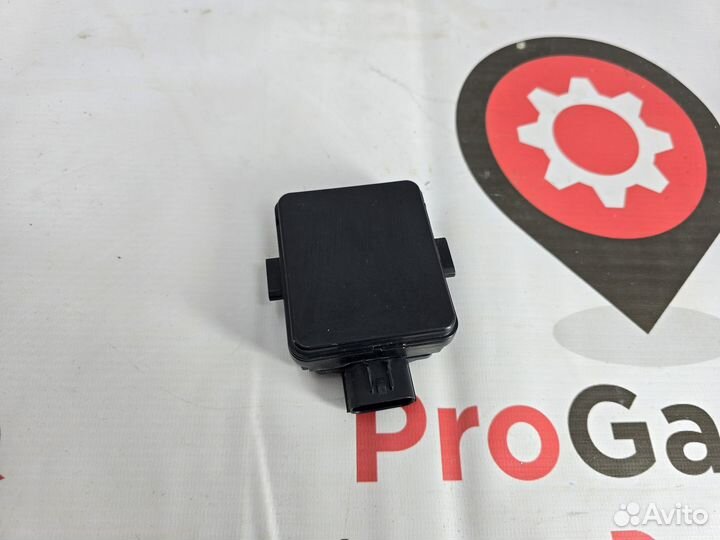 Датчик радар блок слепых зон правый Jaecoo J7