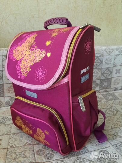 Рюкзак школьный для девочки ордопедический б/у