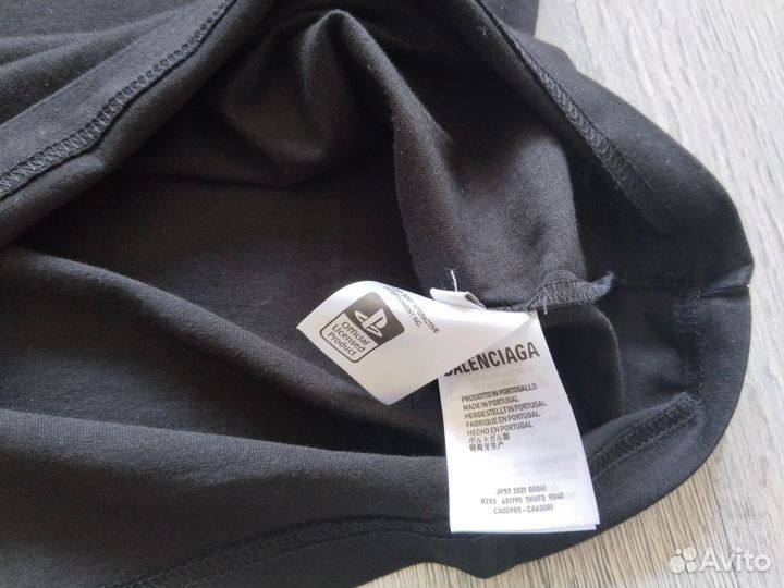 Футболка Balenciaga