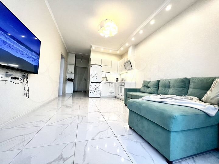 2-к. квартира, 65 м², 3/17 эт.