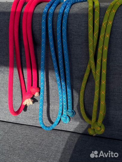 Гимнастическая скакалка