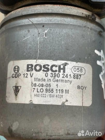 Моторчик стеклоочистителя передний 7L0955119M