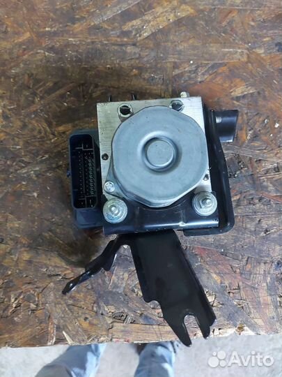 Блок ABS Хонда CR-V 4 RM