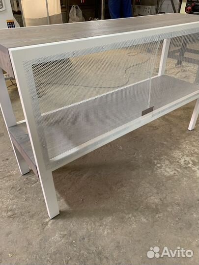 Консоль под тв лофт