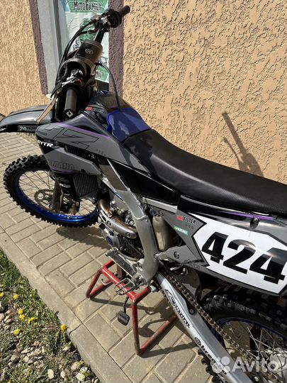 Yamaha YZ450F 2022