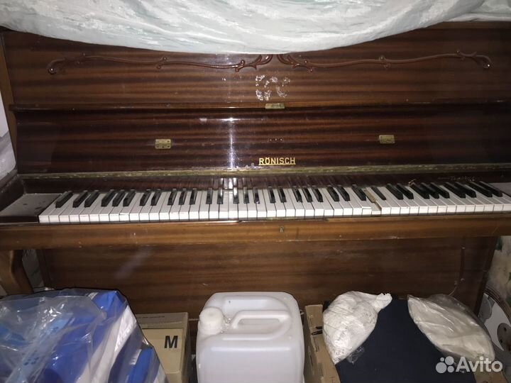 Продажа пианино Ronisch (Германия )