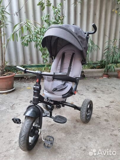 Детский велосипед с родительской ручкой