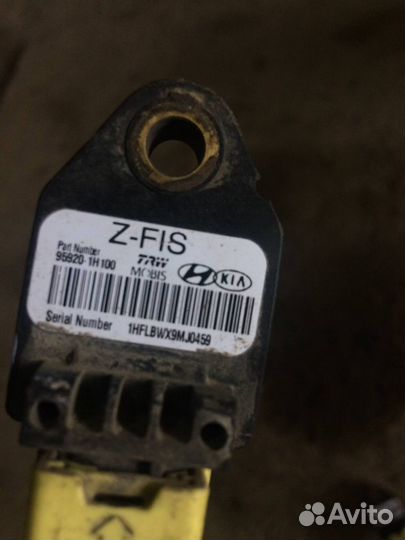 Датчик SRS Kia Ceed 1