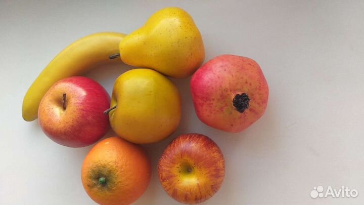 Фрукты для интерьера