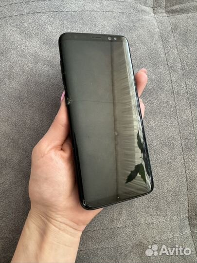 Samsung Galaxy S8, 4/64 ГБ