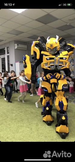 Детский праздник. Аренда игровой комнаты студии