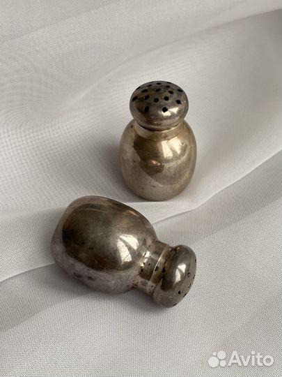 Серебро. Соль и перец. Солонка. Сольница
