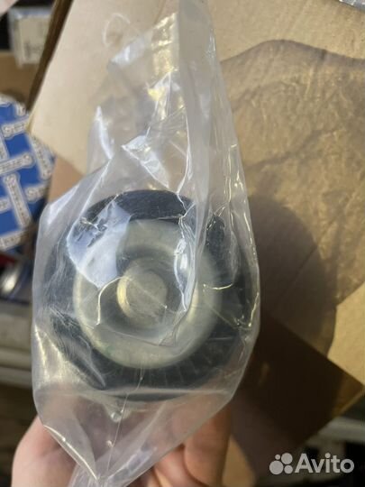 Натяжитель ремня генератора volkswagen golf, polo