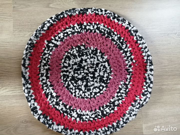 Коврик вязаный крючком для стульев