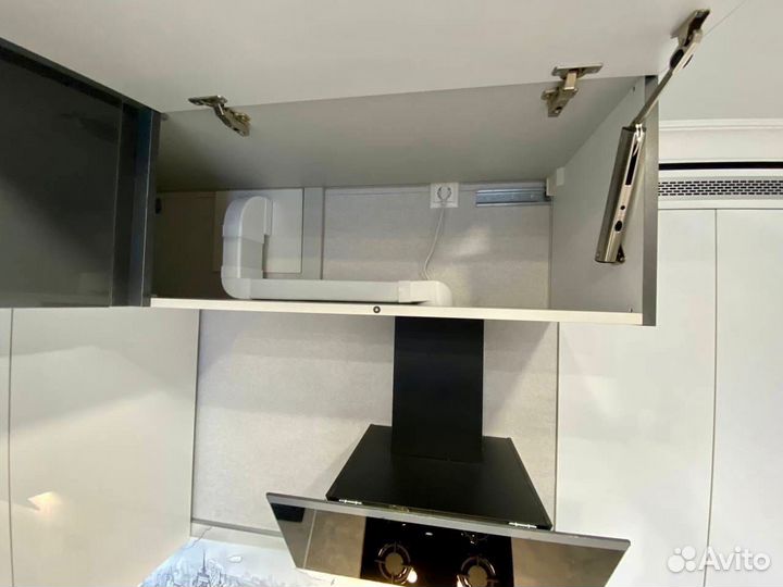 Кухня на заказ. Фабрика производитель