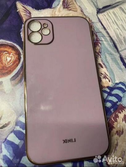 Чехол на iPhone 11