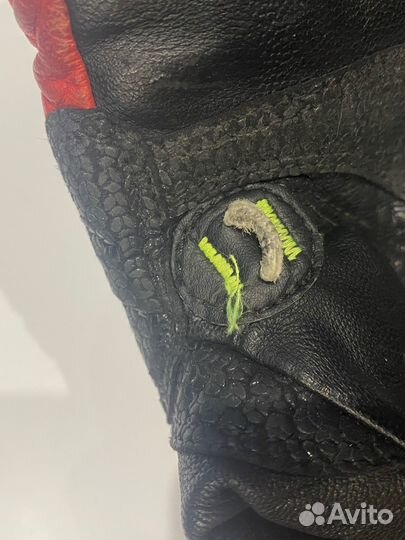 Горнолыжные перчатки Leki