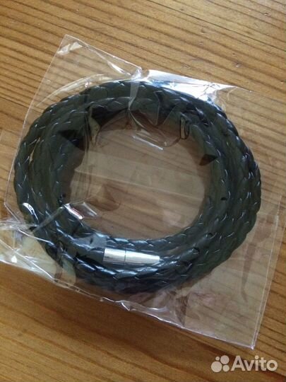 Мужские браслеты на выбор