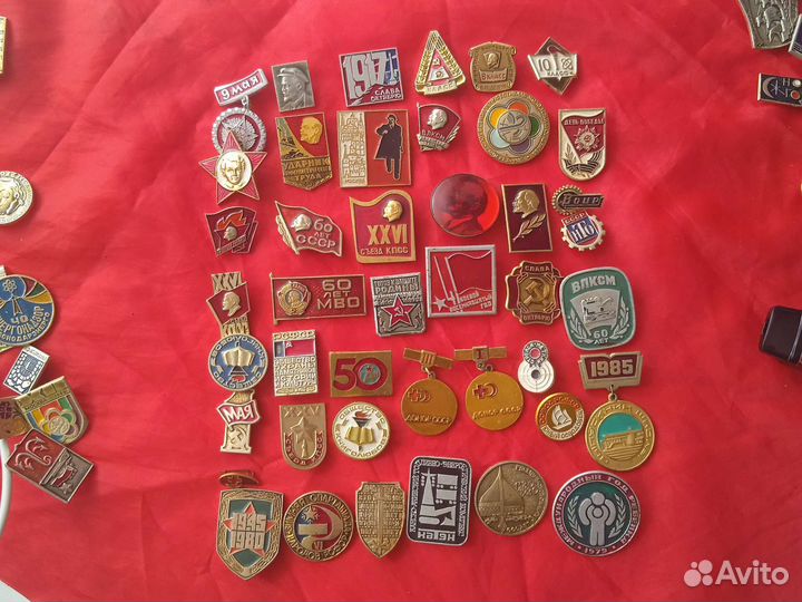 Знаки и значки ссср.Ленин и др.лот43штуки