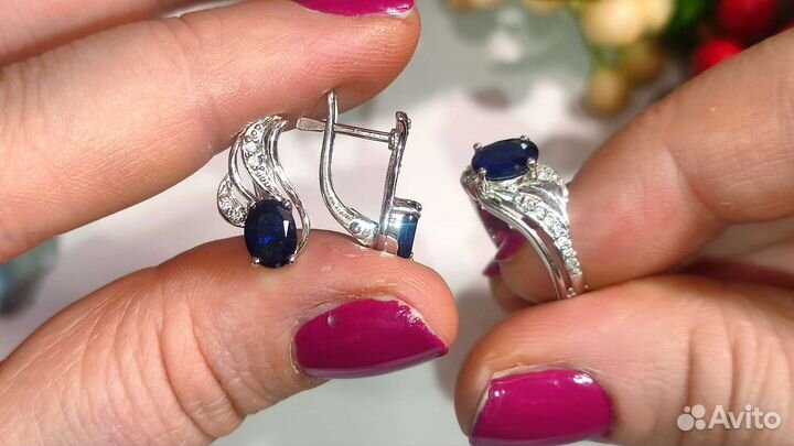 Комплект с сапфирами Мадагаскар, 16,5 р-р, 925