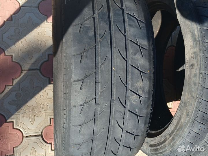 Continental ContiCrossContact LX2 215/50 R17