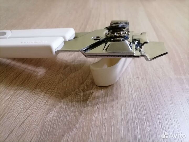 Открывалка Fackelmann