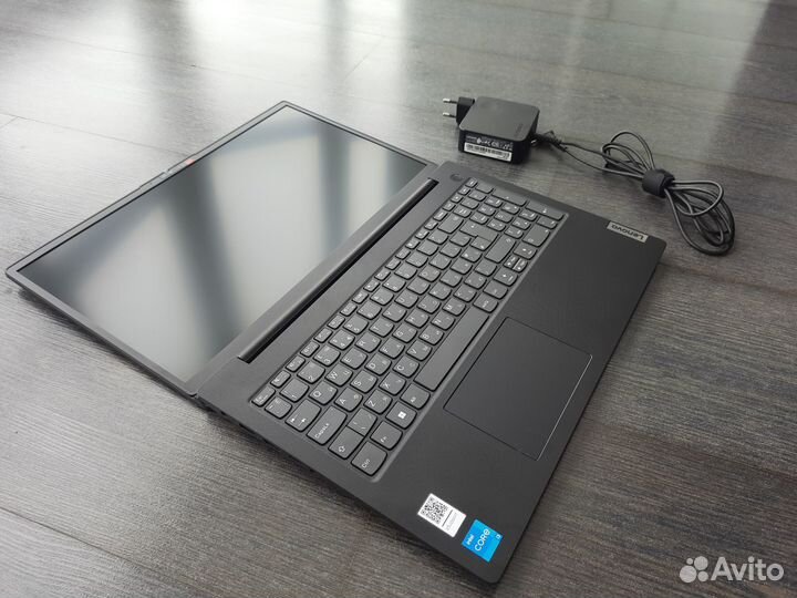Новый ноут Lenovo i3-11gen/8gb/ssd256/hdd/FullHD