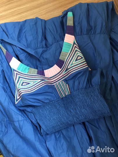 Длинный синий сарафан