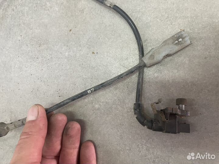 Супорт пежо 308 передний задний