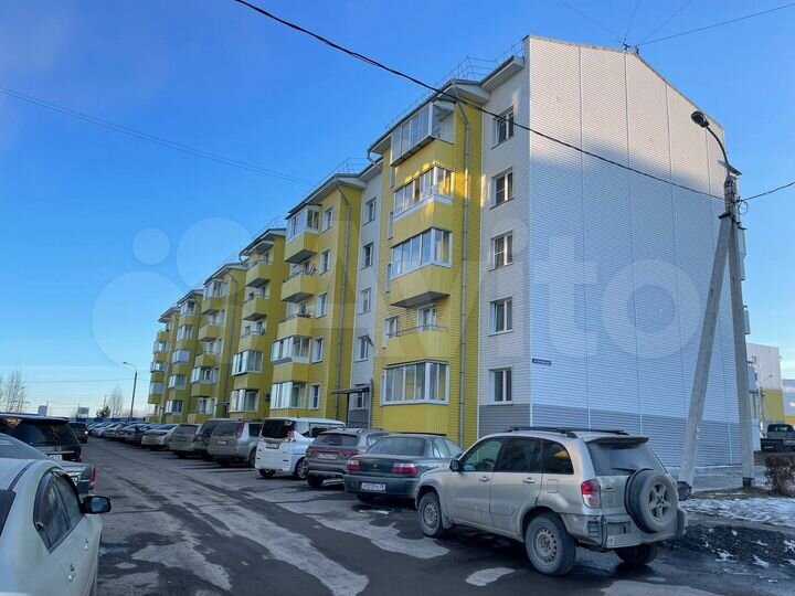 1-к. квартира, 42 м², 1/5 эт.