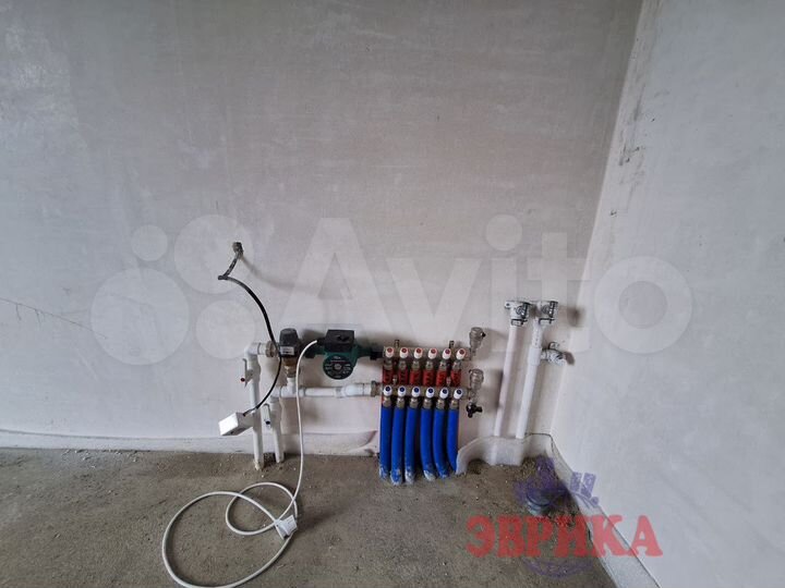 Дом 255 м² на участке 6 сот.