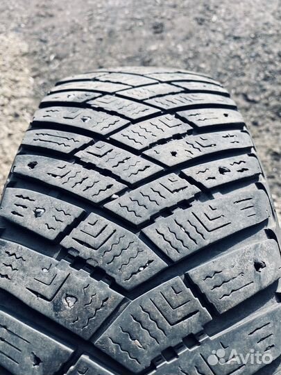 Goodyear Ultragrip Ice Arctic 185/65 R15 88T