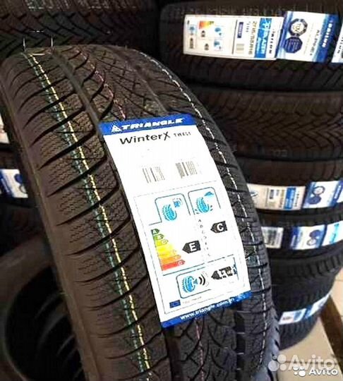 Triangle WinterX TW401 215/65 R17 96VR