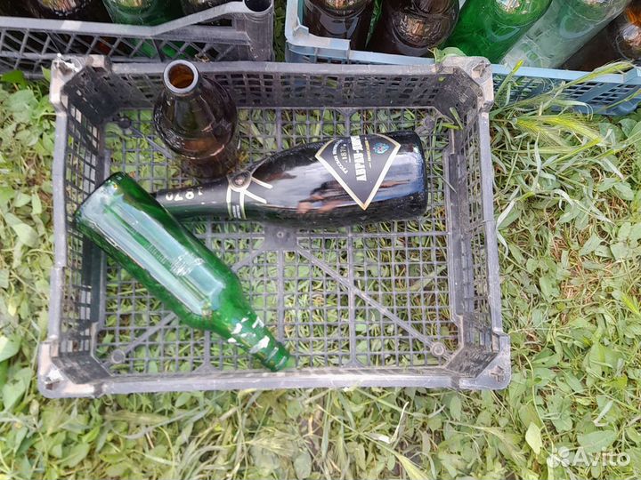 Продаю стеклянные бутылки