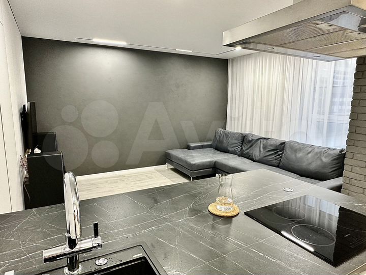 3-к. квартира, 100 м², 7/8 эт.