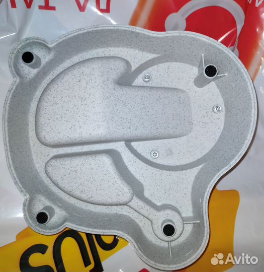 Автоматическая кормушка для кошек