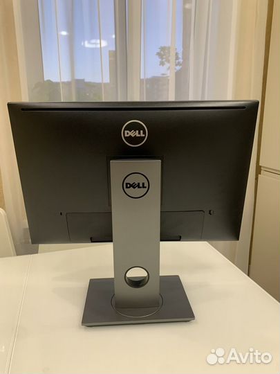 Монитор Dell U2415 UltraSharp 24.1