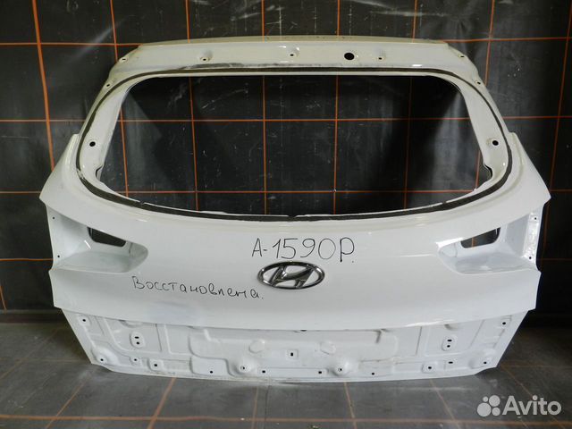 Дверь багажника - Hyundai Tucson 3