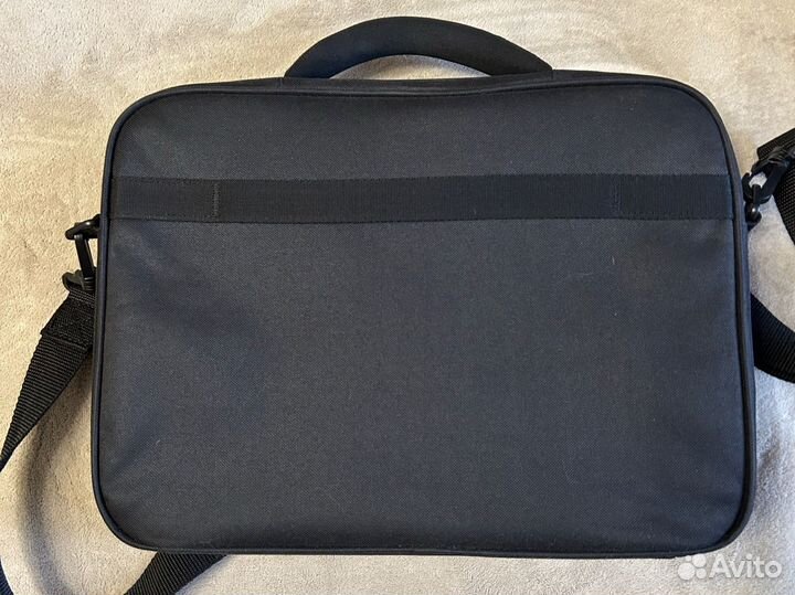 Сумка для ноутбка targus новая