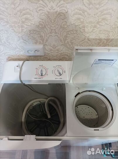 Стиральная машина с вертикальной загрузкой