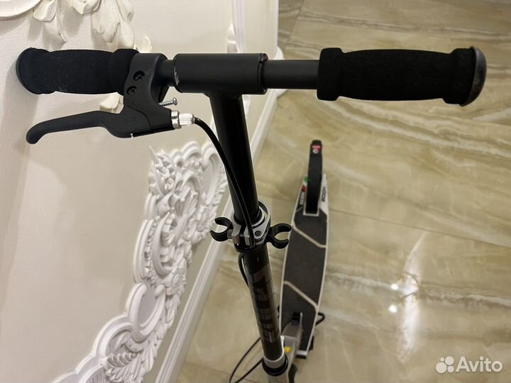 Самокат детский Roces 200