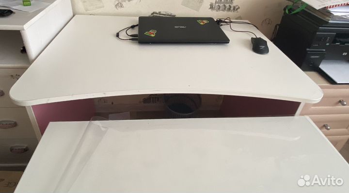 Мебель для девочки бу