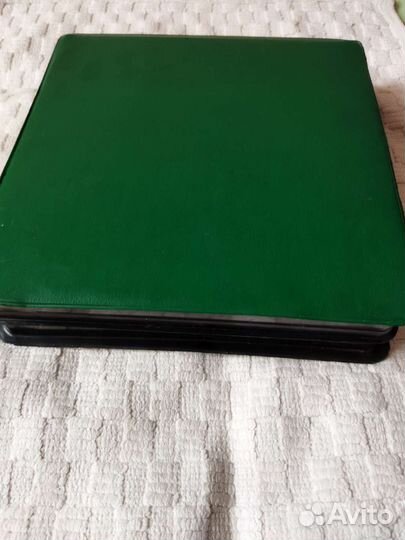 Кассетница на 24 аудиокассеты