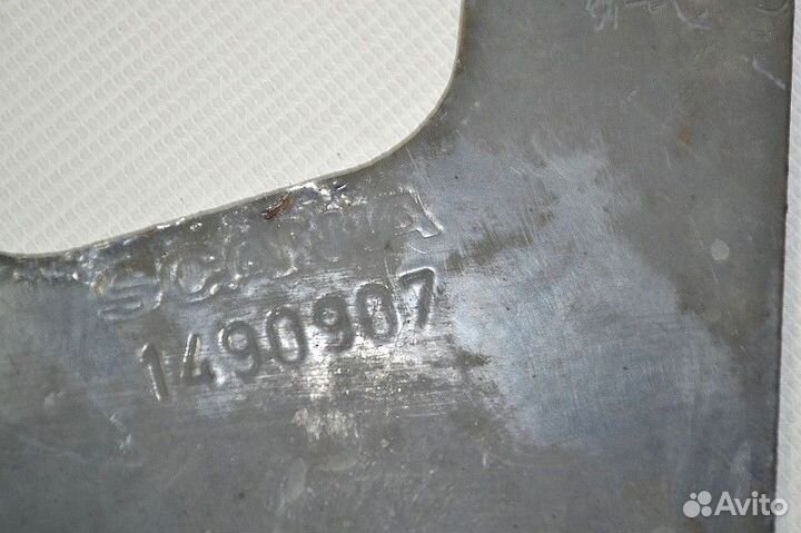 Кронштейн замка кабины scania P-series (01.04)