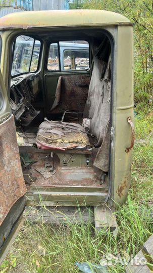 Продам кабину Урал 4320